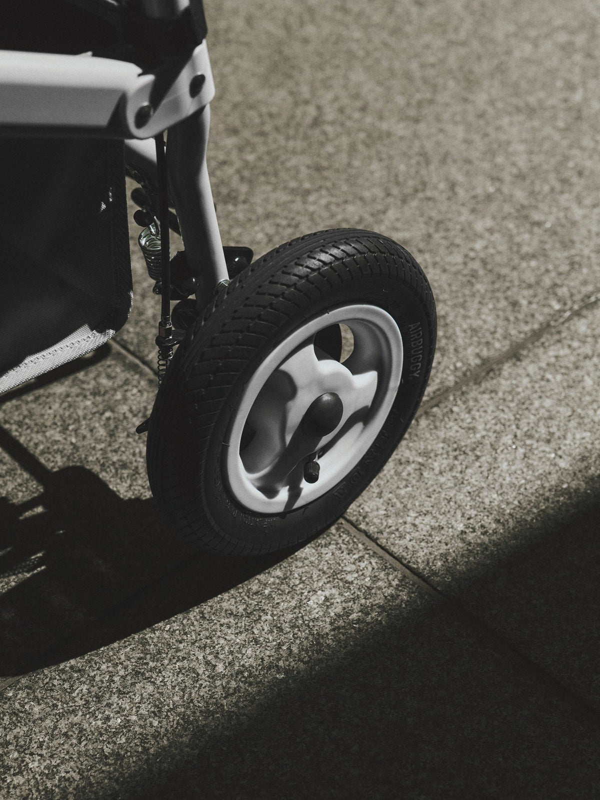AirBuggy Dome 3 Regular - Earth Grey - hondenbuggy - Buggy - SpirePets