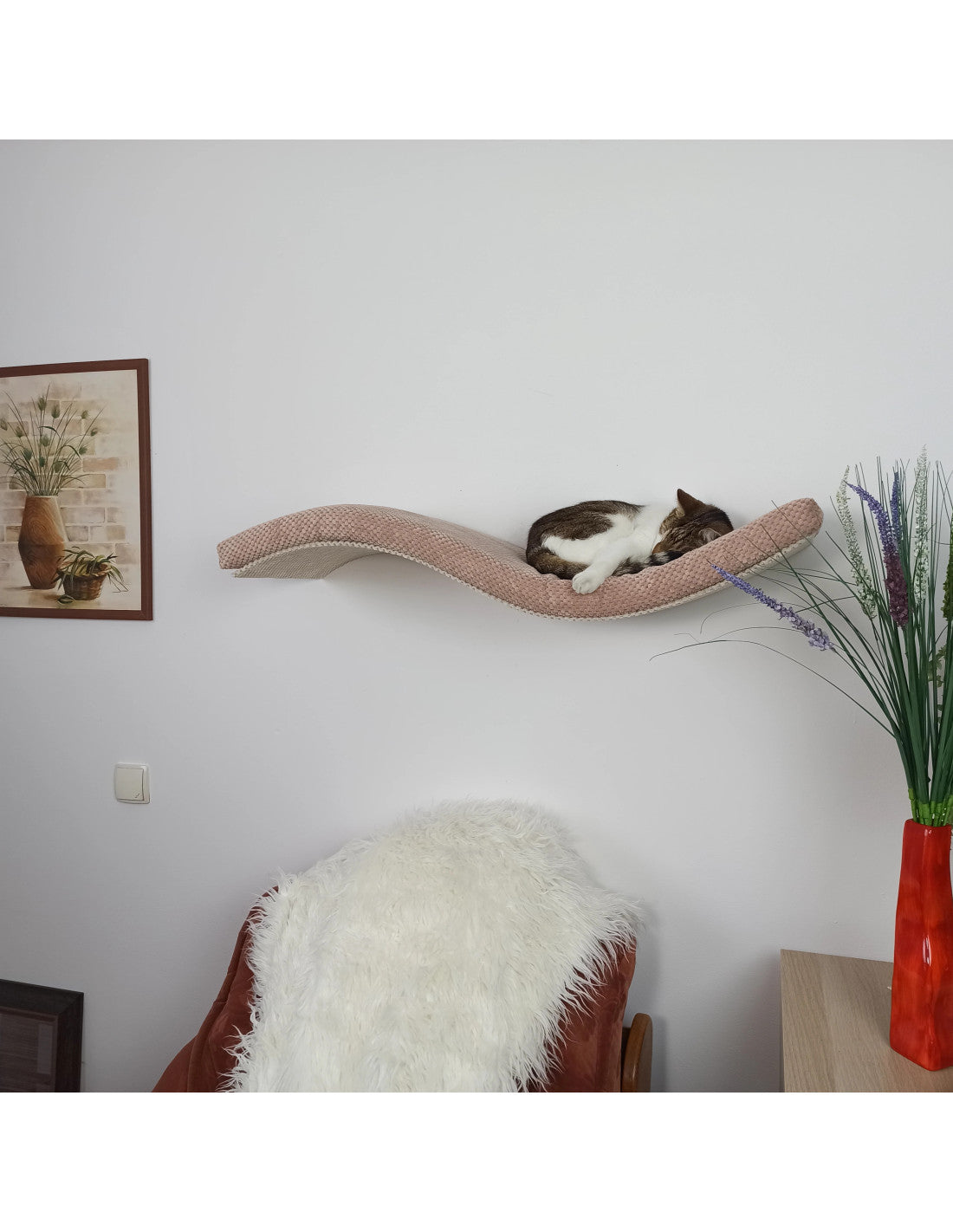 "Playful curve - left" 95 cm Cat Shelf, metal base