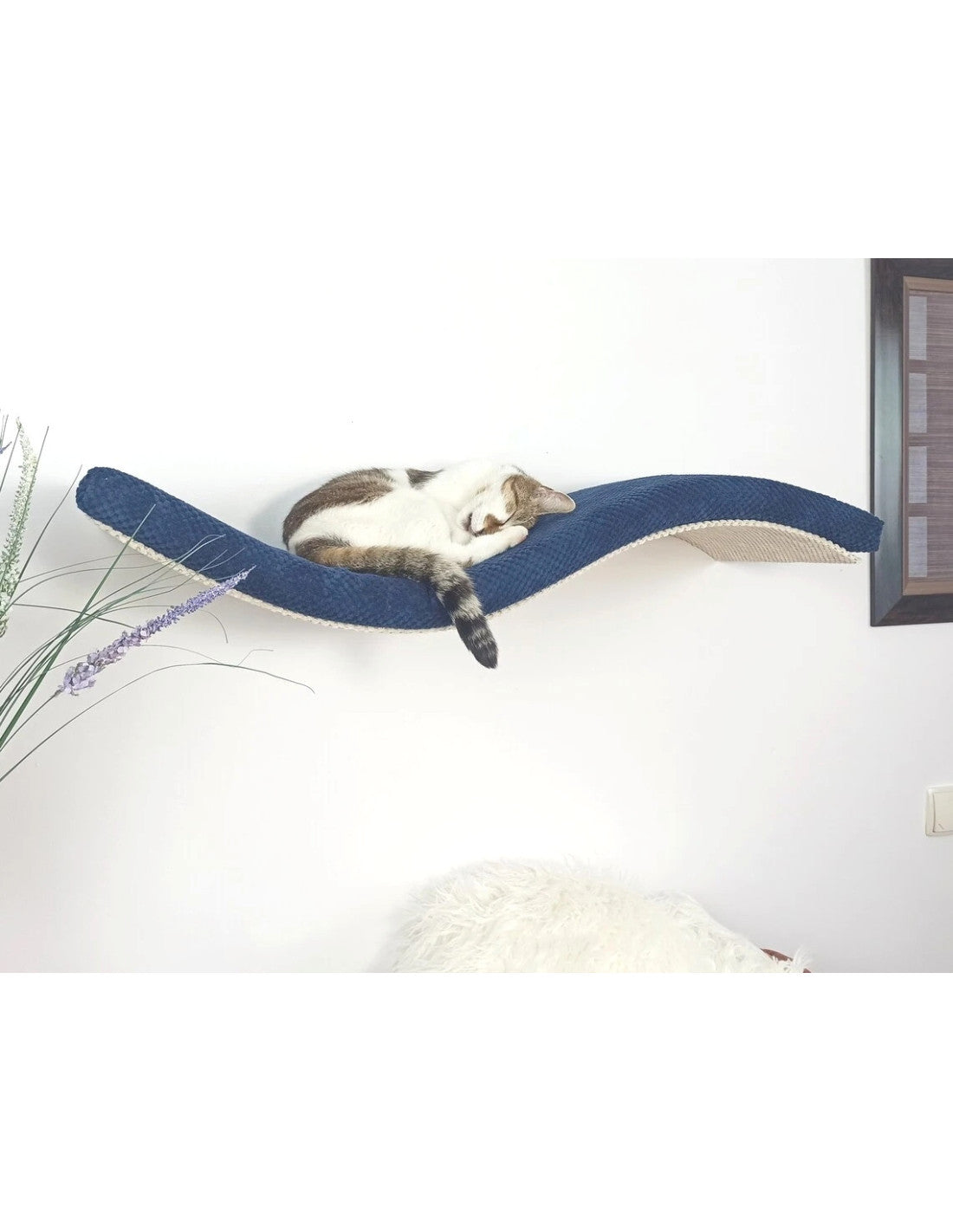 Cat Wall Shelf – Playful Curve Left 75 cm