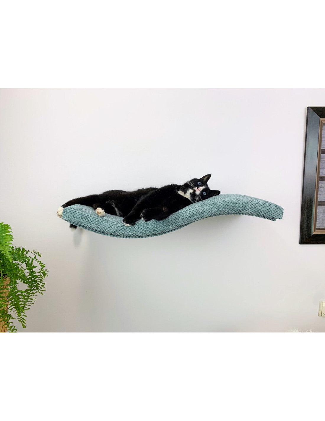 Metal Base Cat Wall Shelf WAVE 75 cm Unsymmetrical Left,